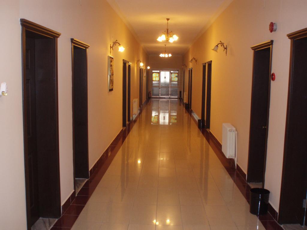Hotel Mercan Adana Bagian luar foto